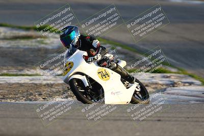 media/Feb-22-2025-CRA (Sat) [[143e2717e7]]/Races/Race 10/